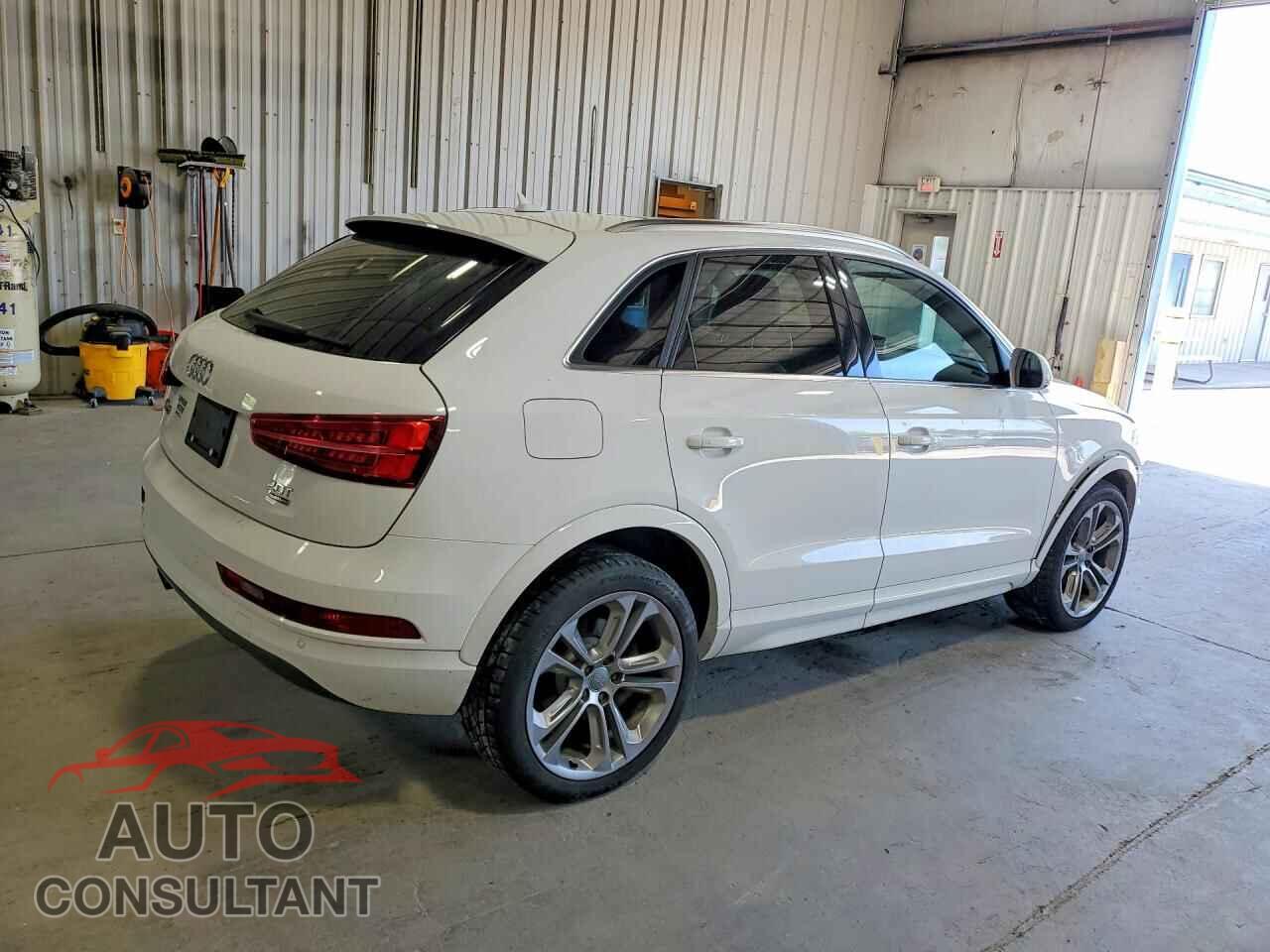AUDI Q3 2017 - WA1JCCFS3HR002171