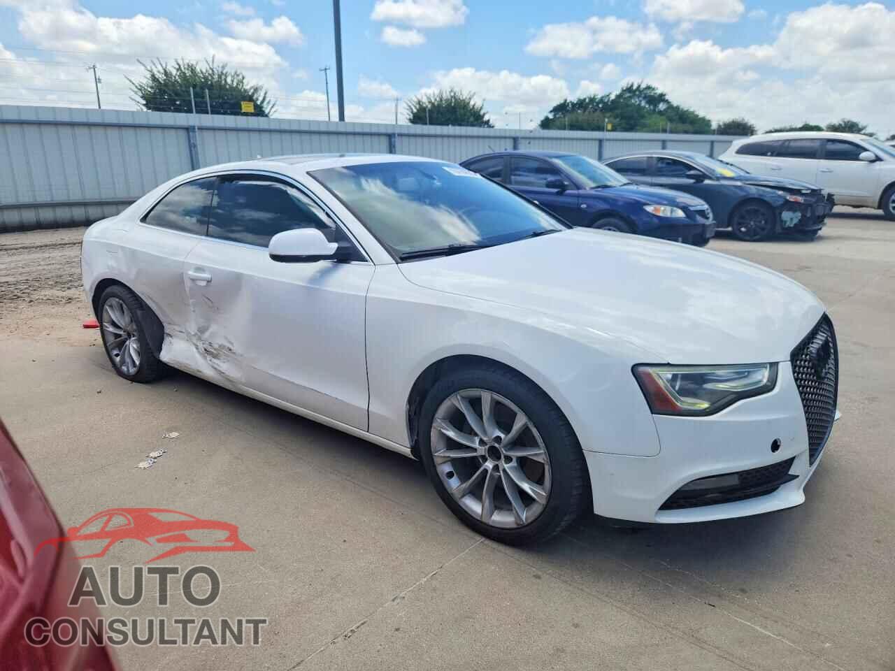AUDI A5 2013 - WAULFAFR1DA001064