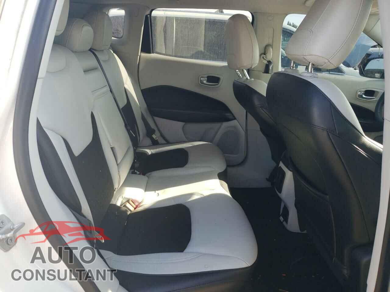 JEEP COMPASS 2017 - 3C4NJDBB7HT597459