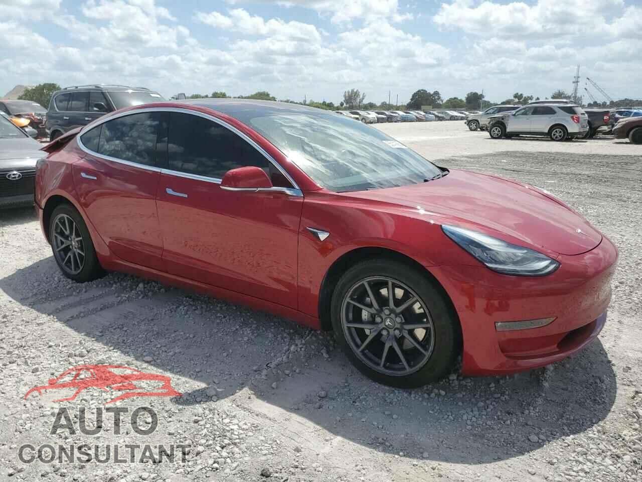 TESLA MODEL 3 2018 - 5YJ3E1EA5JF046027