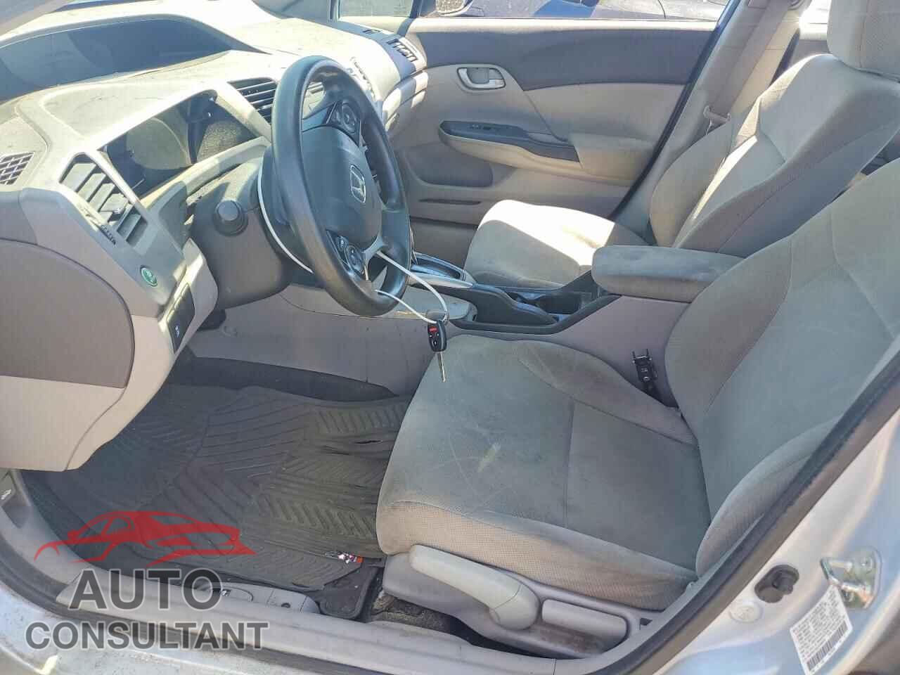 HONDA CIVIC 2012 - 2HGFB2F53CH564018