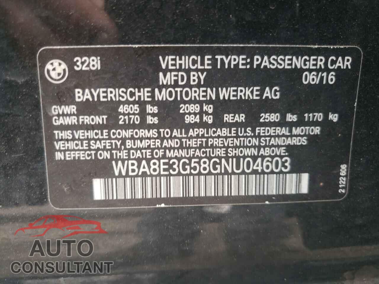 BMW 3 SERIES 2016 - WBA8E3G58GNU04603