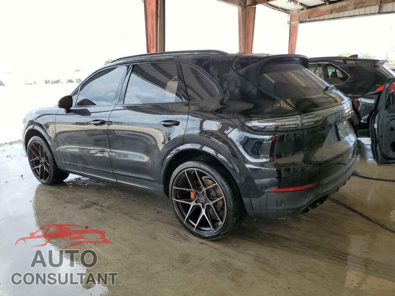 PORSCHE CAYENNE 2019 - WP1AB2AY6KDA60521