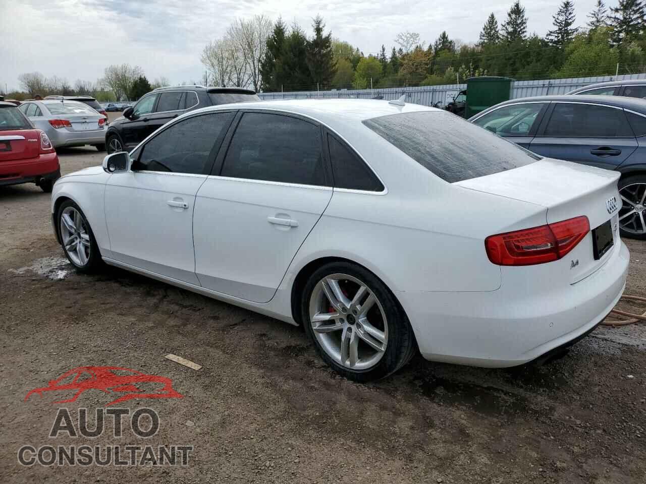AUDI A4 2013 - WAUFFCFL2DN048441