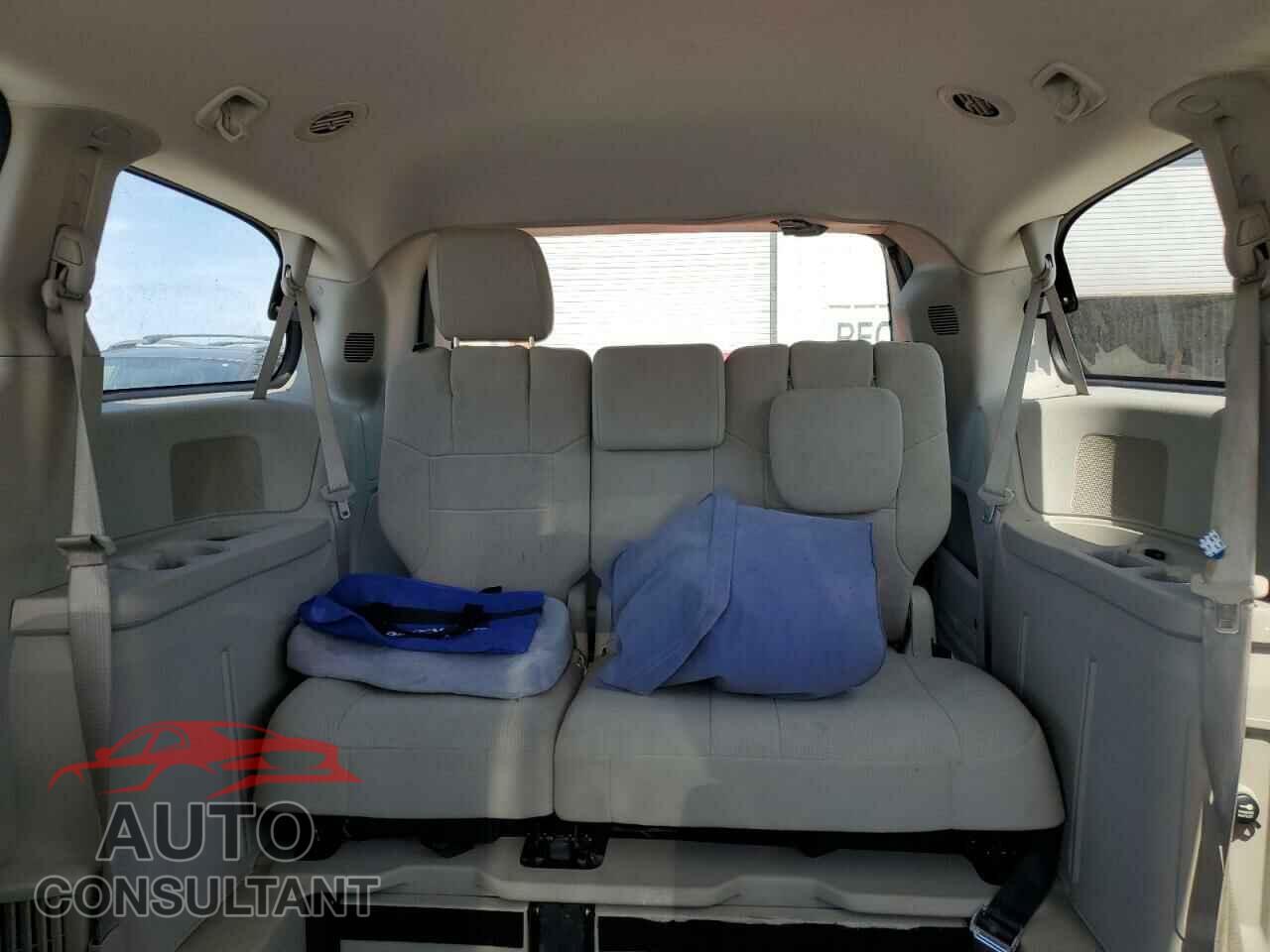 DODGE CARAVAN 2013 - 2C4RDGCG9DR628406