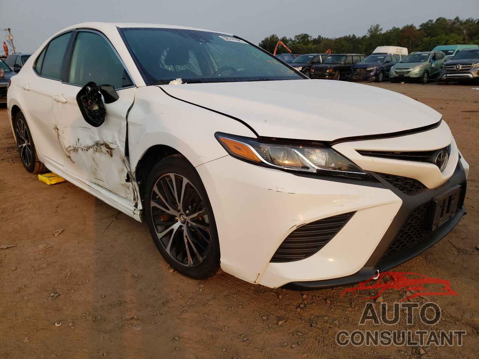 TOYOTA CAMRY 2019 - 4T1B11HK2KU727620