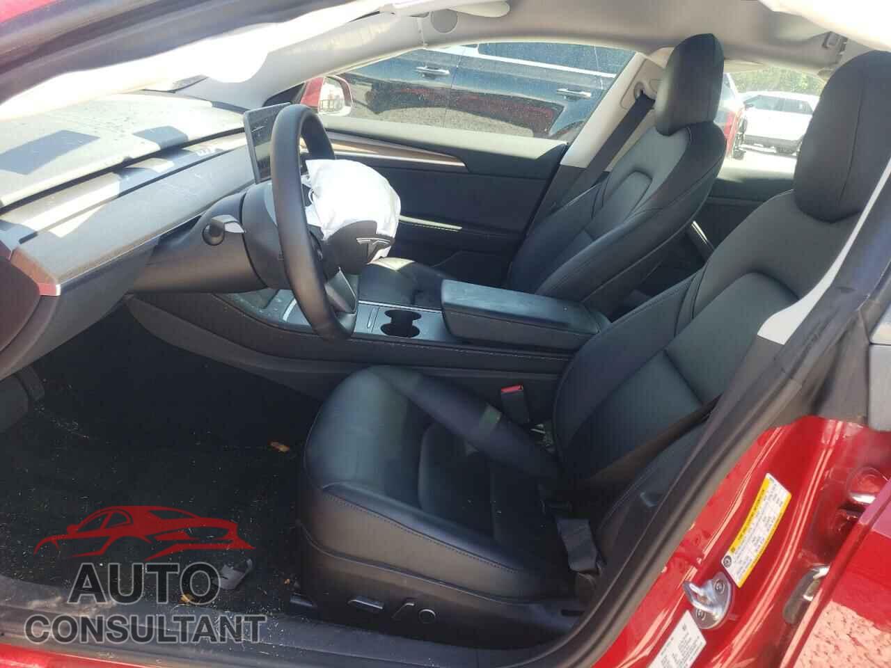 TESLA MODEL 3 2022 - 5YJ3E1EA8NF353679