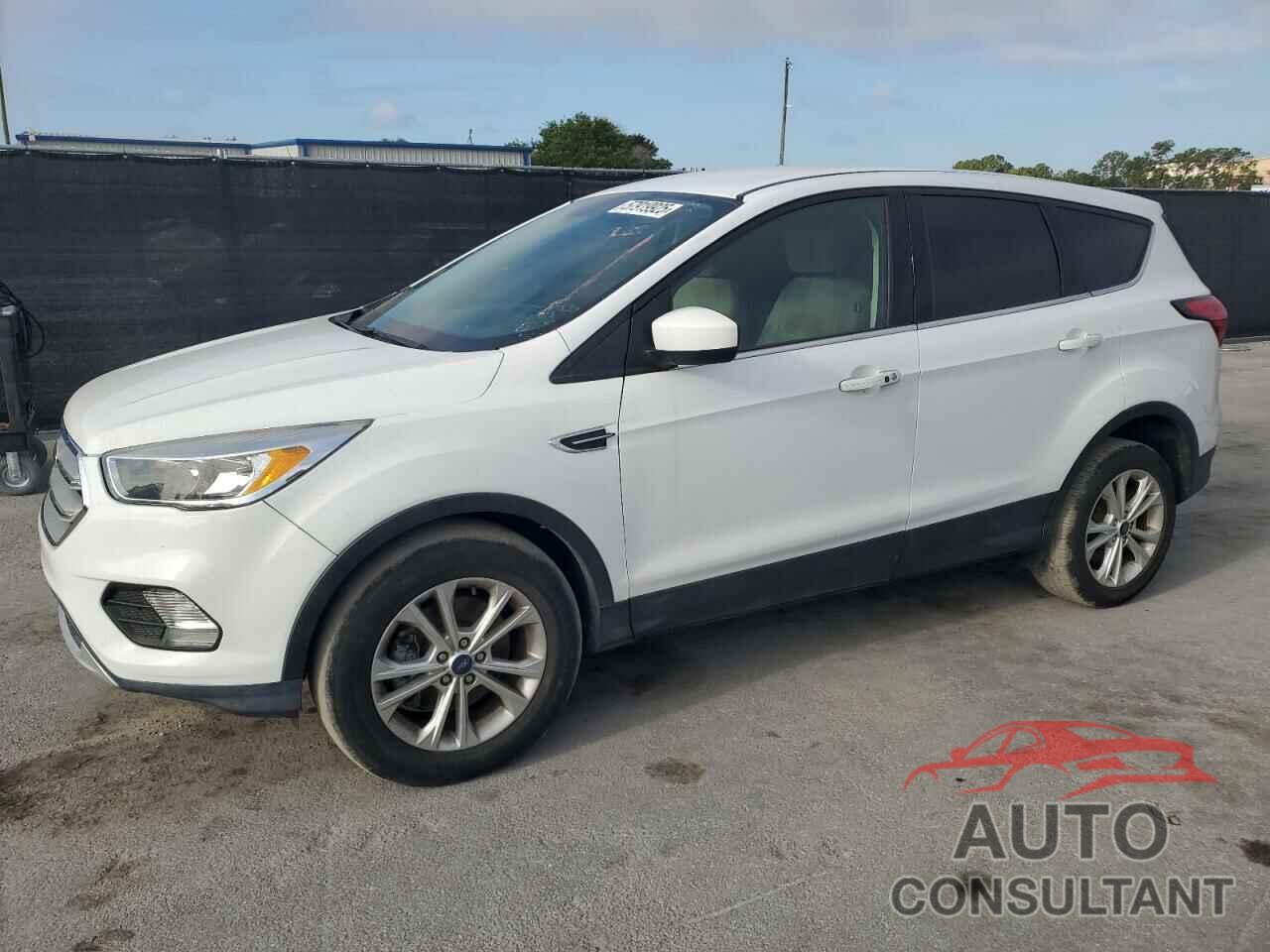 FORD ESCAPE 2019 - 1FMCU9GD9KUA02481