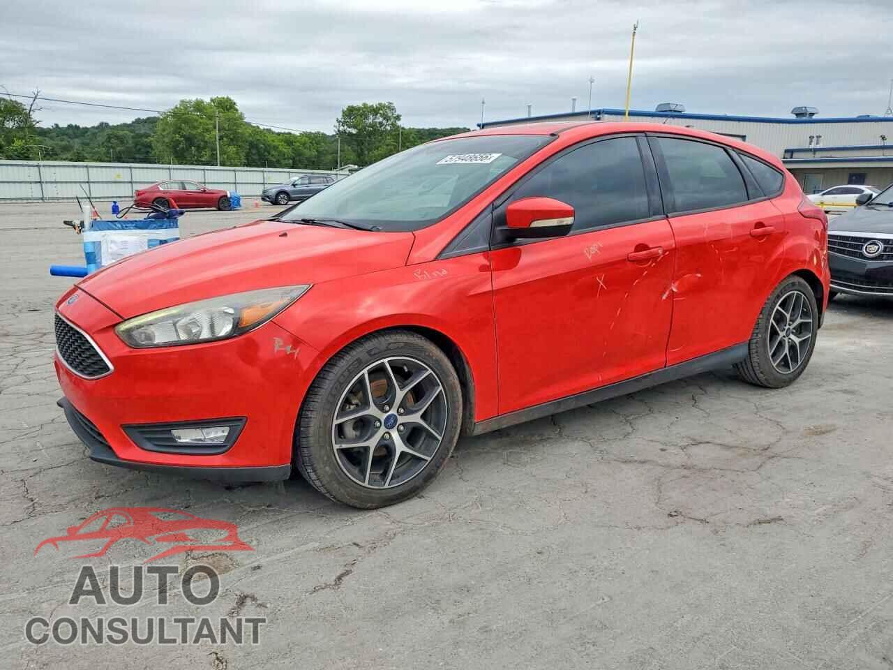 FORD FOCUS 2017 - 1FADP3M20HL320476