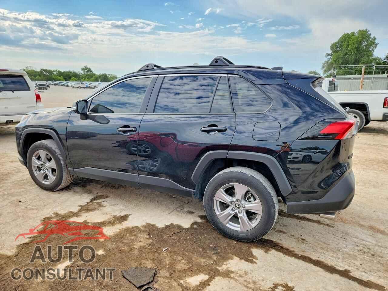 TOYOTA RAV4 2025 - JTMP1RFV8SJ044652