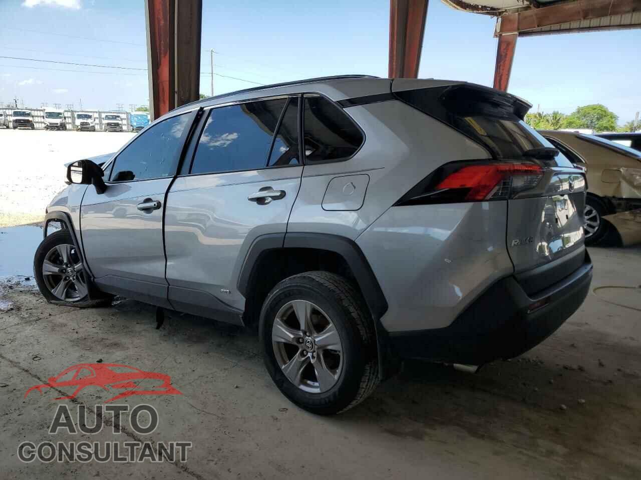 TOYOTA RAV4 2024 - JTMLWRFV4RD245585