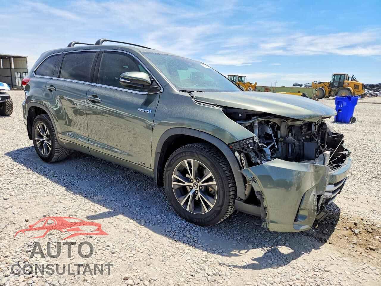 TOYOTA HIGHLANDER 2017 - 5TDBGRFH2HS033256