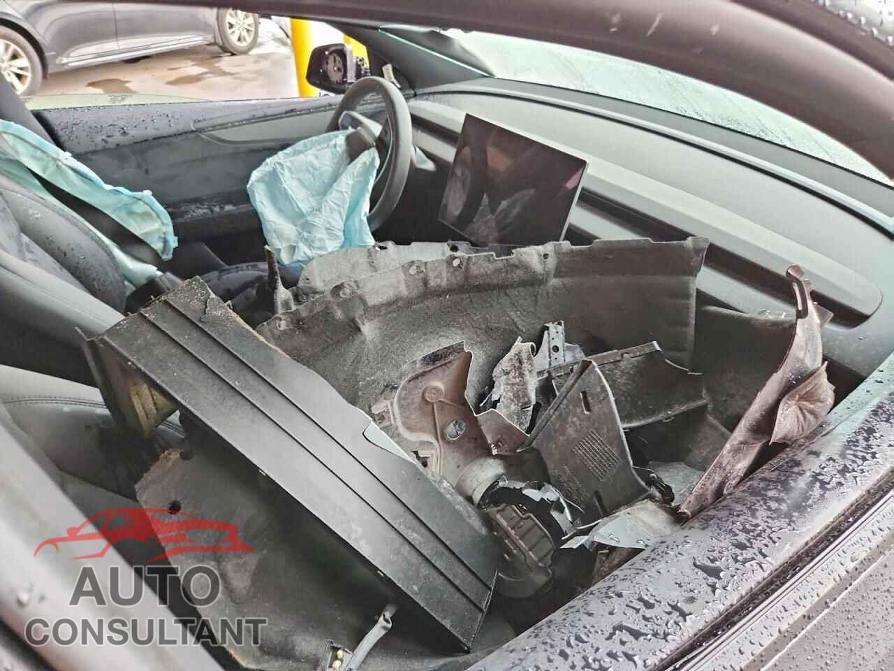 TESLA MODEL Y 2026 - 7SAYGDED2TF643475