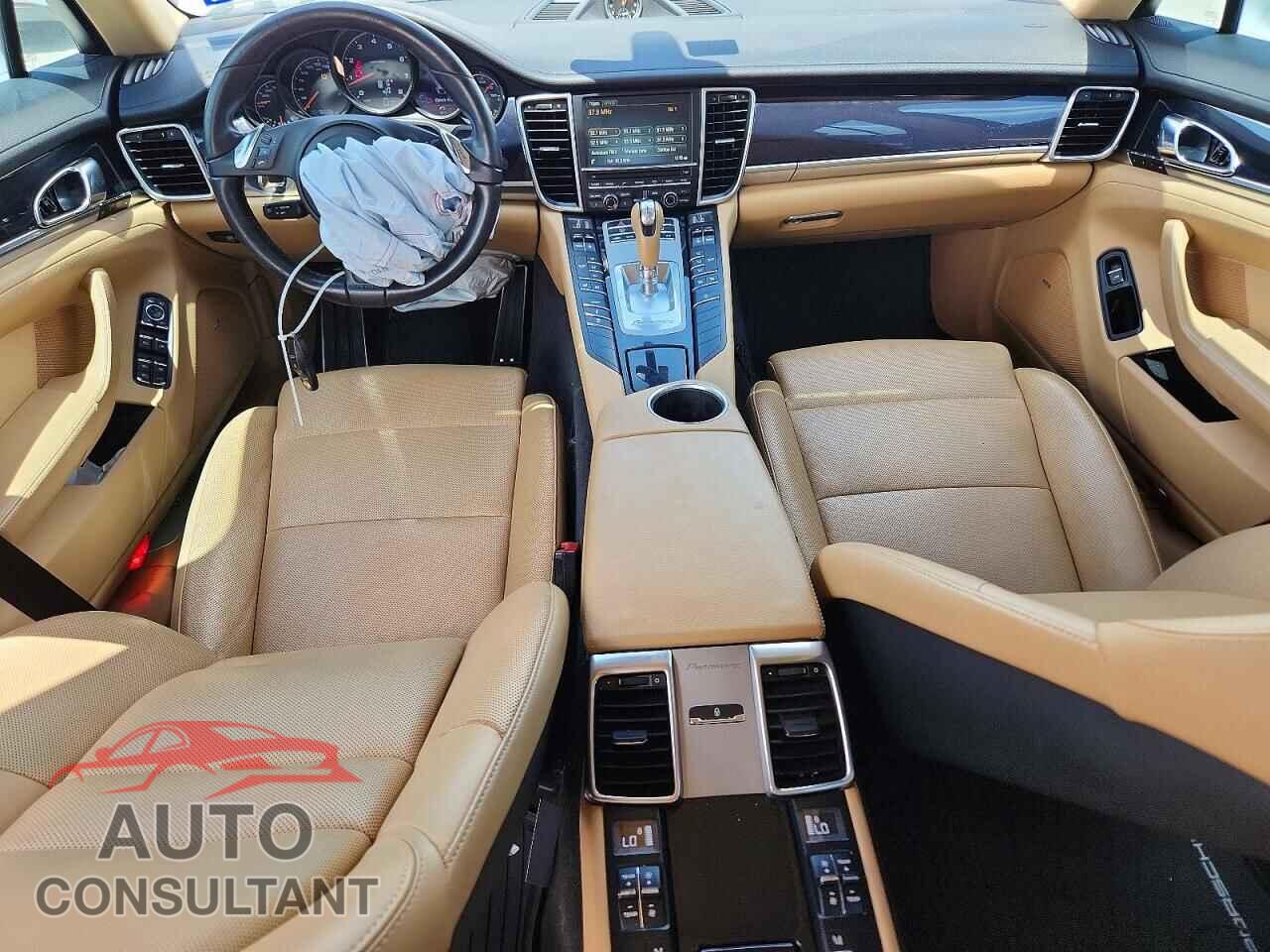 PORSCHE PANAMERA 2015 - WP0AA2A72FL006947