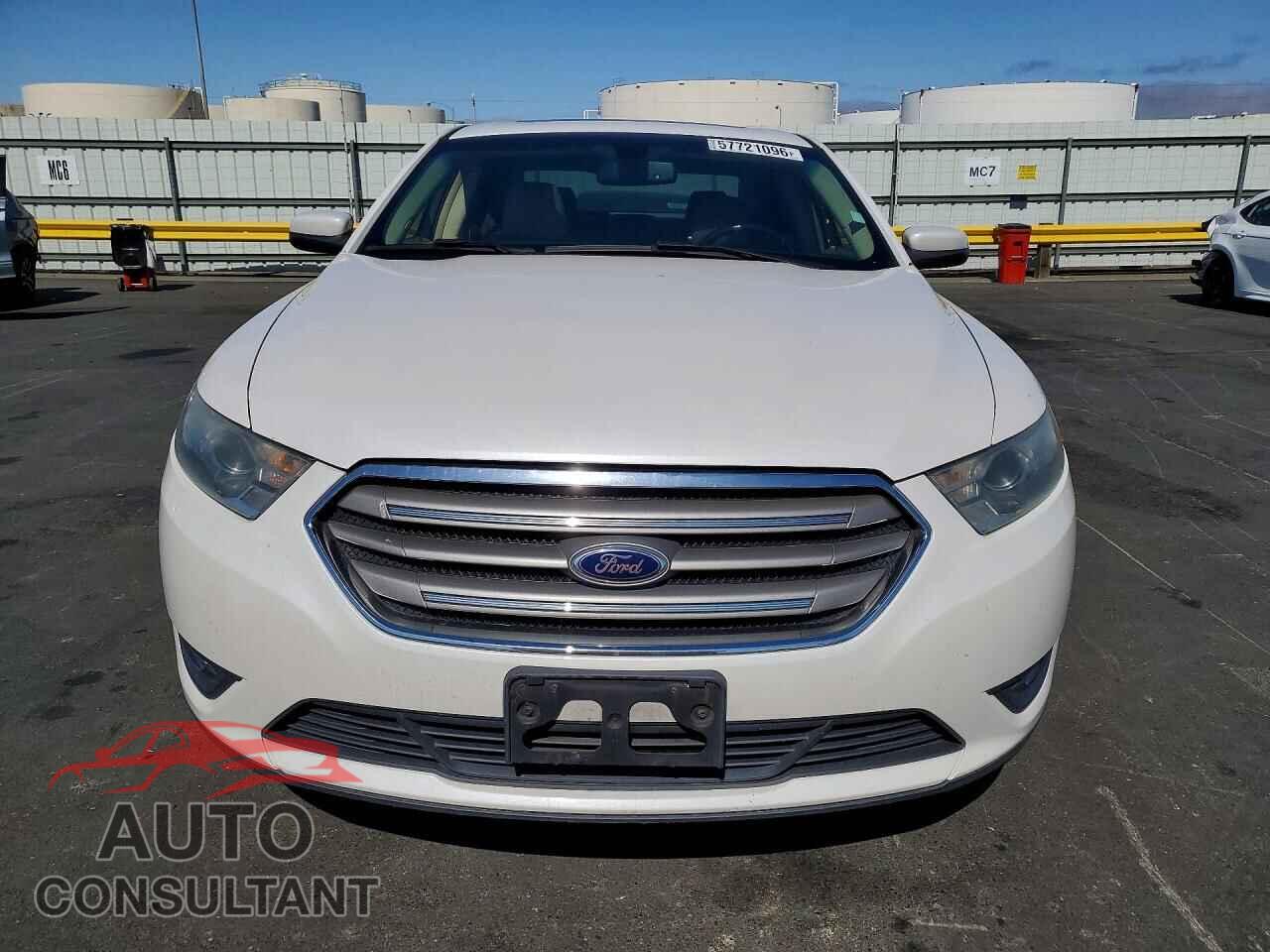 FORD TAURUS 2014 - 1FAHP2E87EG138020