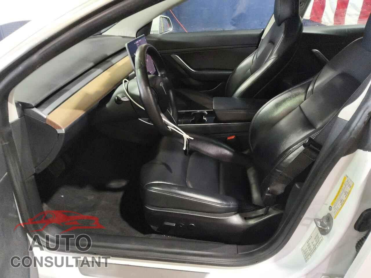 TESLA MODEL 3 2020 - 5YJ3E1EAXLF644830