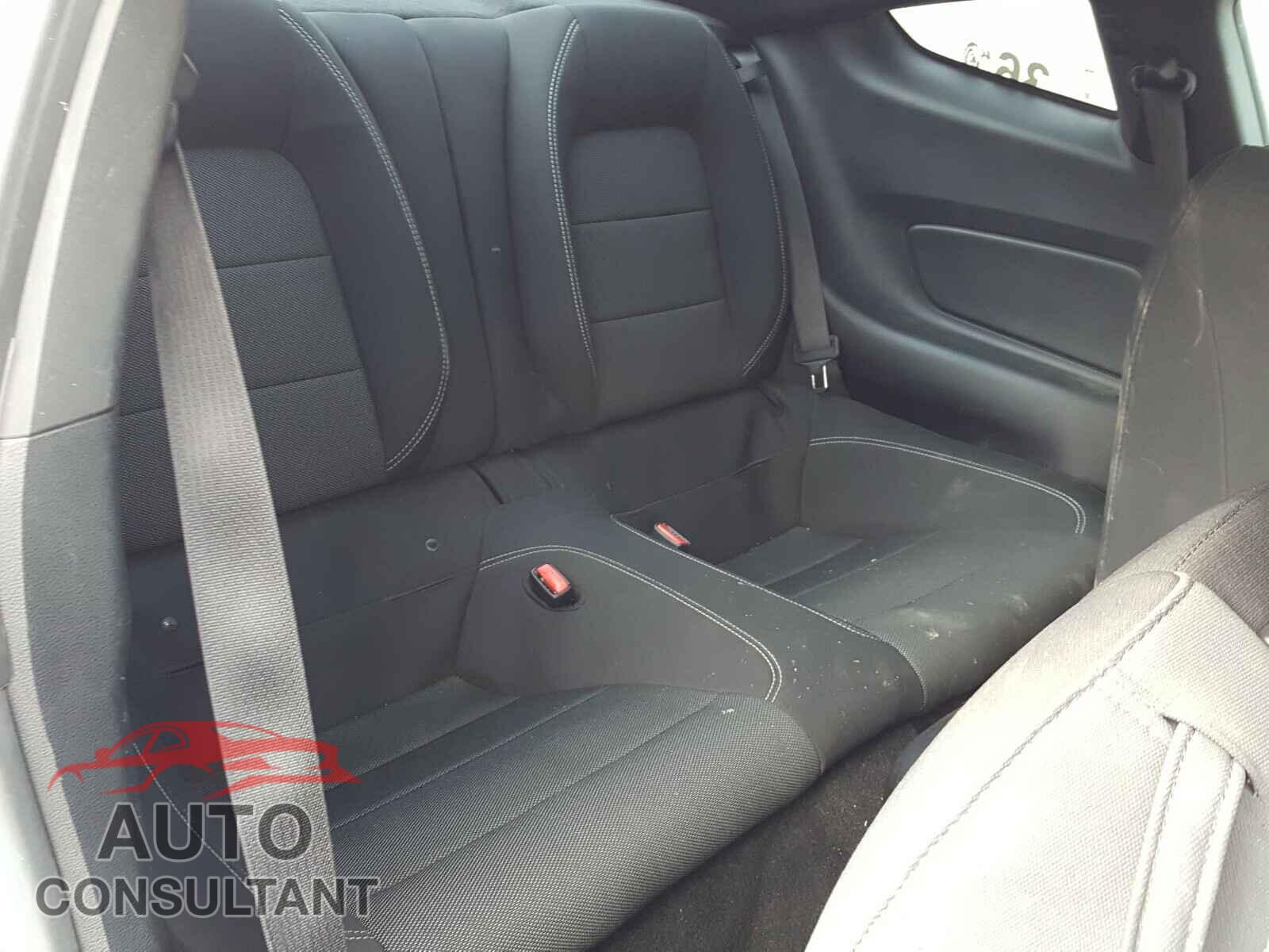FORD MUSTANG 2017 - 1FA6P8AM1H5203358
