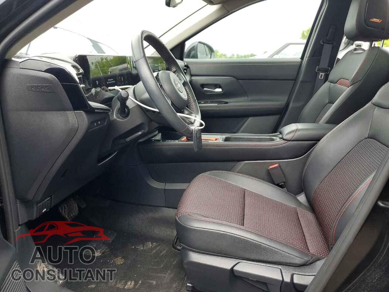 NISSAN KICKS 2025 - 3N8AP6DD3SL401875