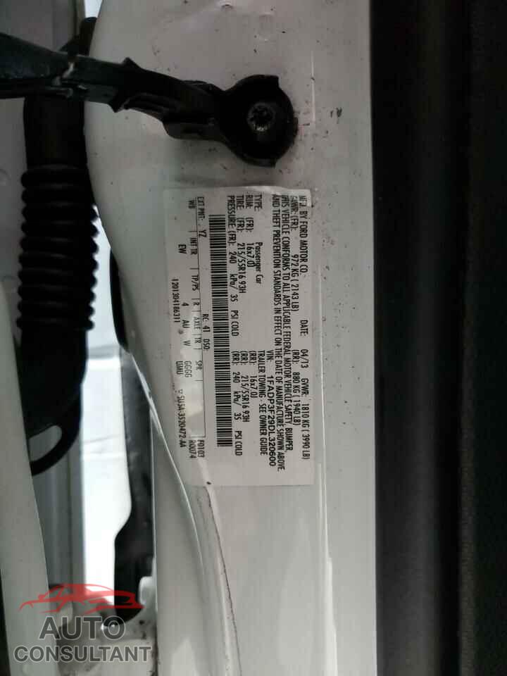 FORD FOCUS 2013 - 1FADP3F29DL320600