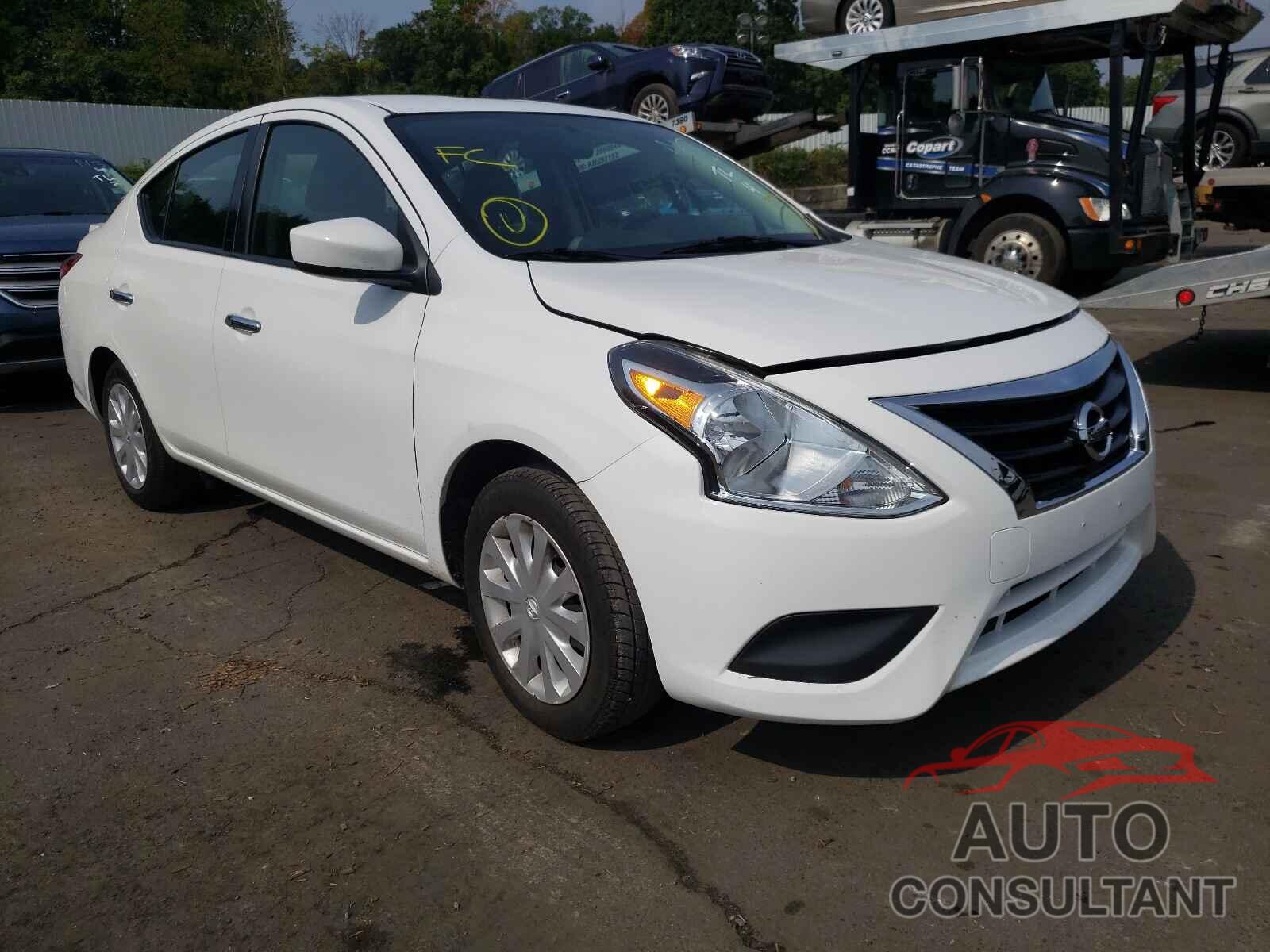 NISSAN VERSA 2018 - 3N1CN7AP9JL803805