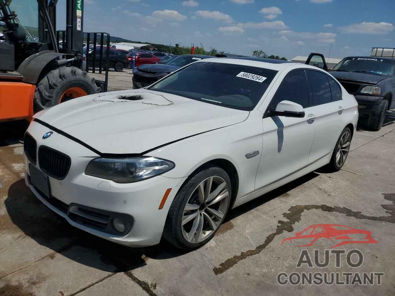 BMW 5 SERIES 2016 - WBA5A5C55GD528107