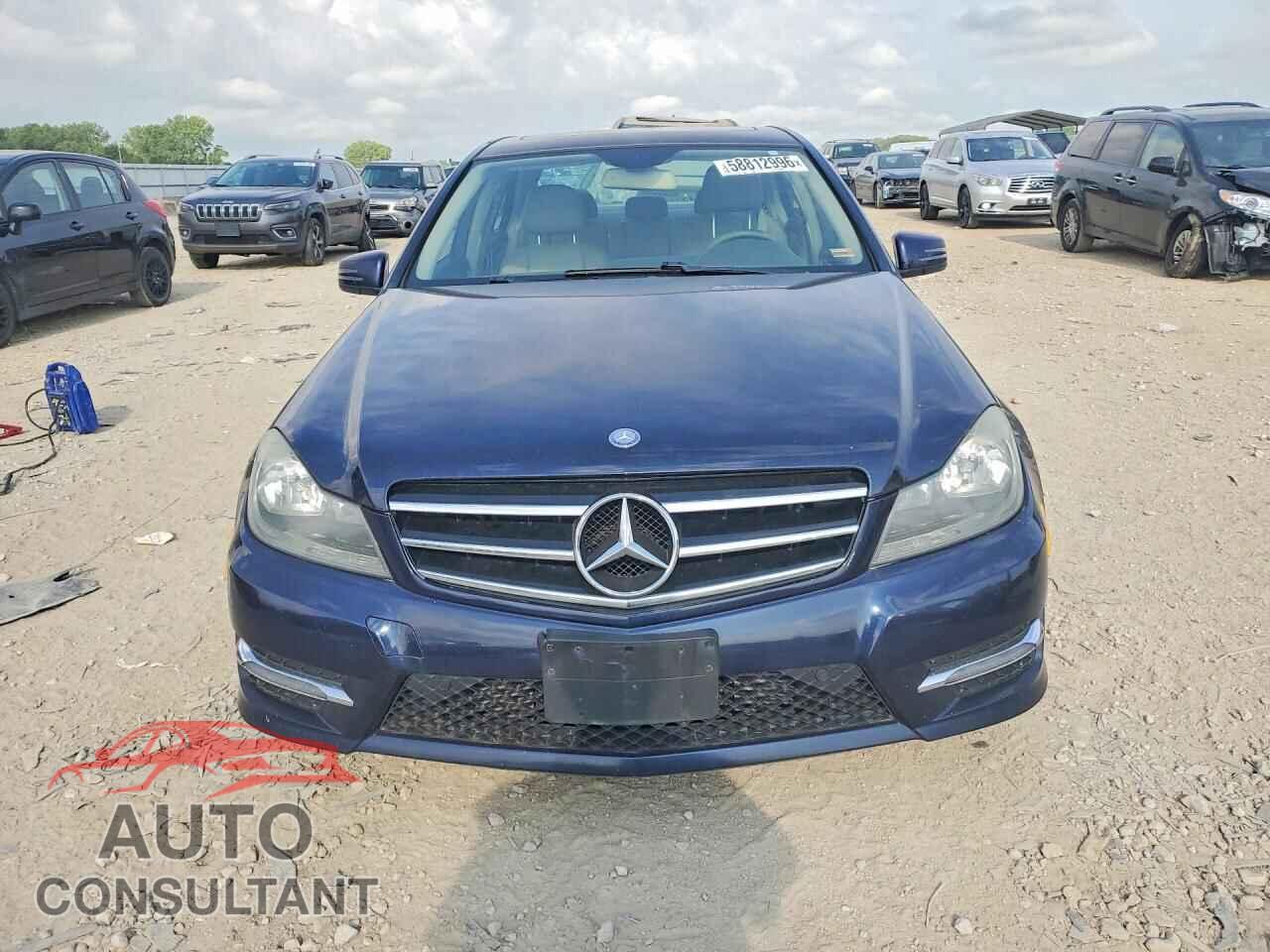 MERCEDES-BENZ C-CLASS 2014 - WDDGF4HB2EA967517