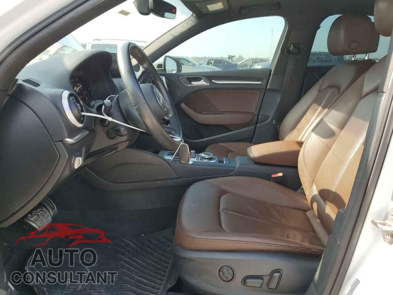 AUDI A3 2017 - WAUGUGFF6H1038925
