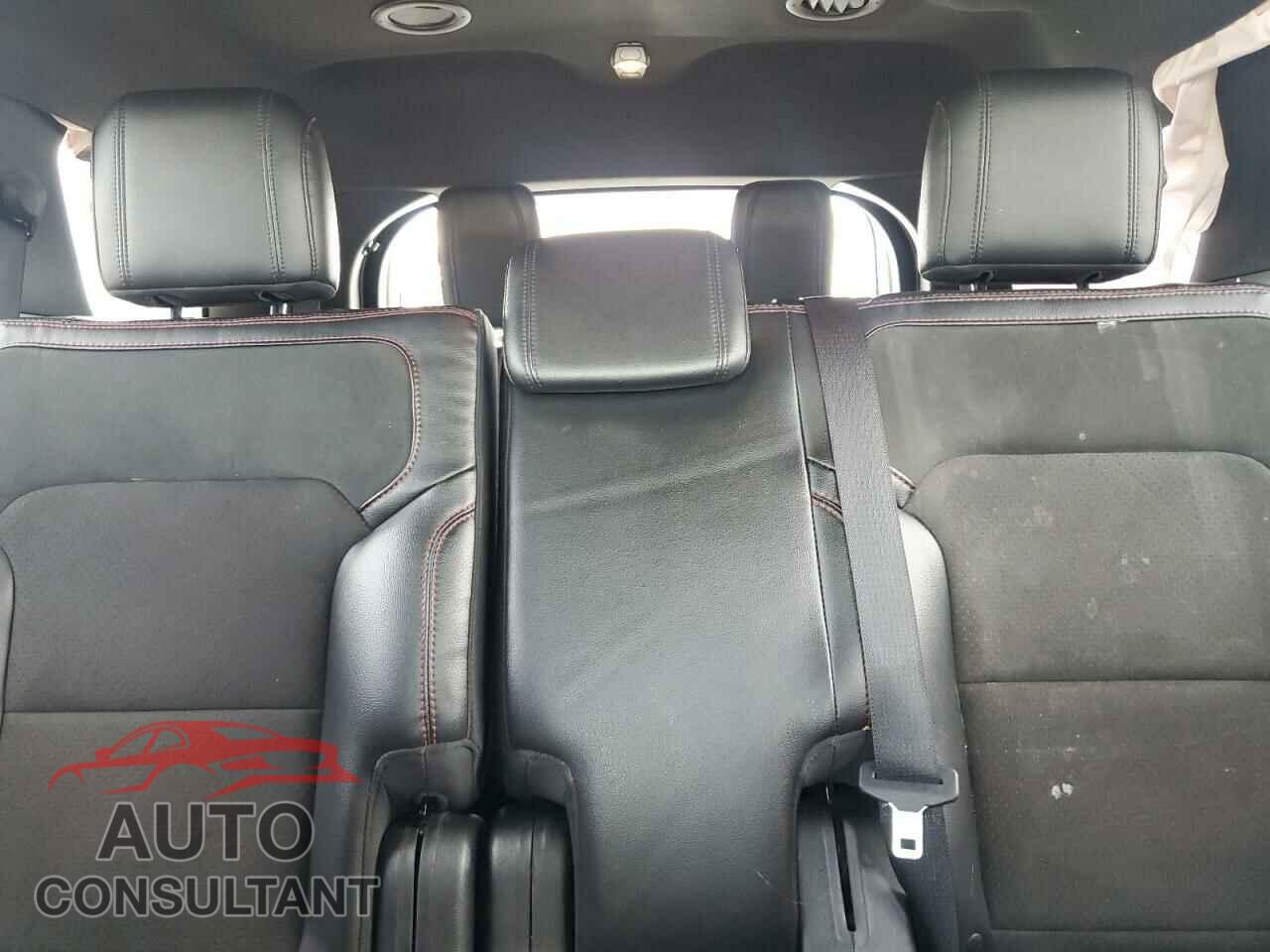 FORD EXPLORER 2018 - 1FM5K7D89JGB42134