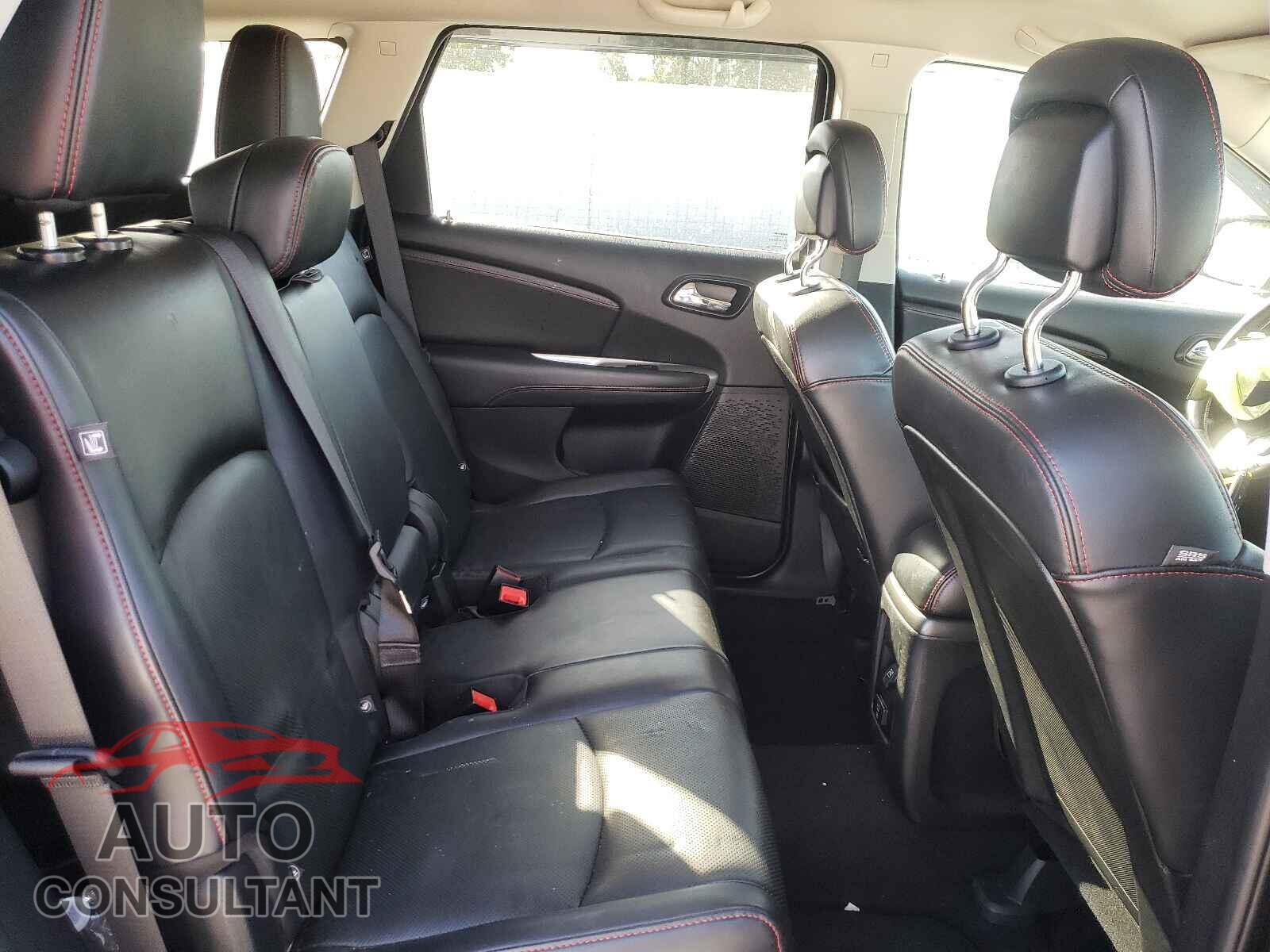 DODGE JOURNEY 2017 - 3C4PDCEG9HT676990