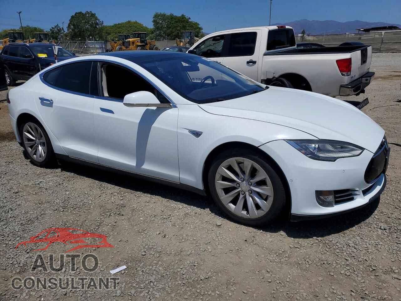 TESLA MODEL S 2016 - 5YJSA1E25GF136268