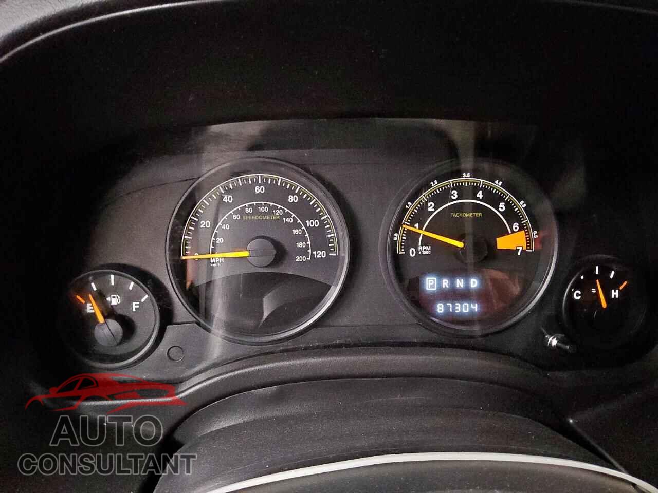JEEP COMPASS 2015 - 1C4NJCBA3FD104610