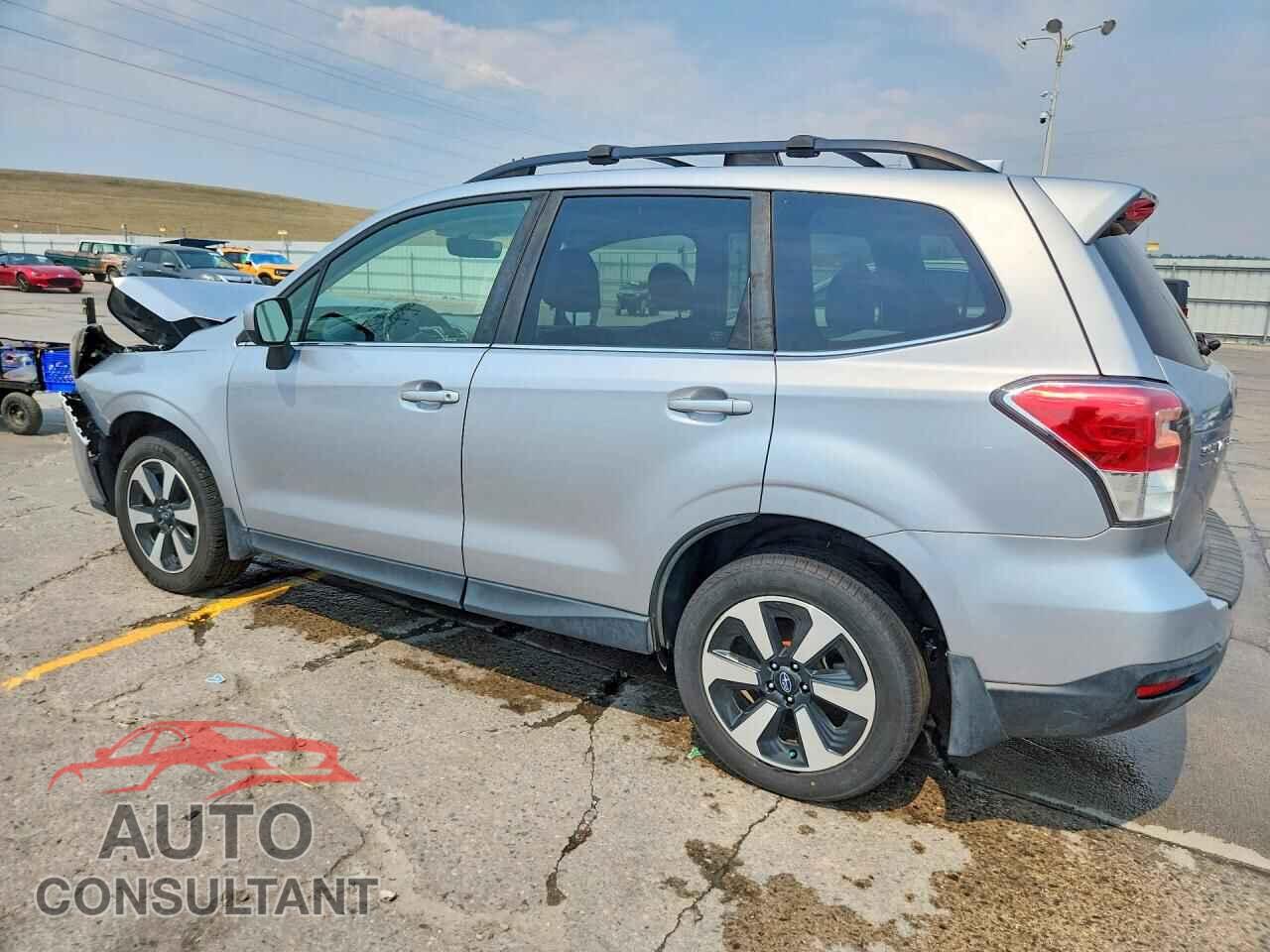 SUBARU FORESTER 2017 - JF2SJAJC5HH423742