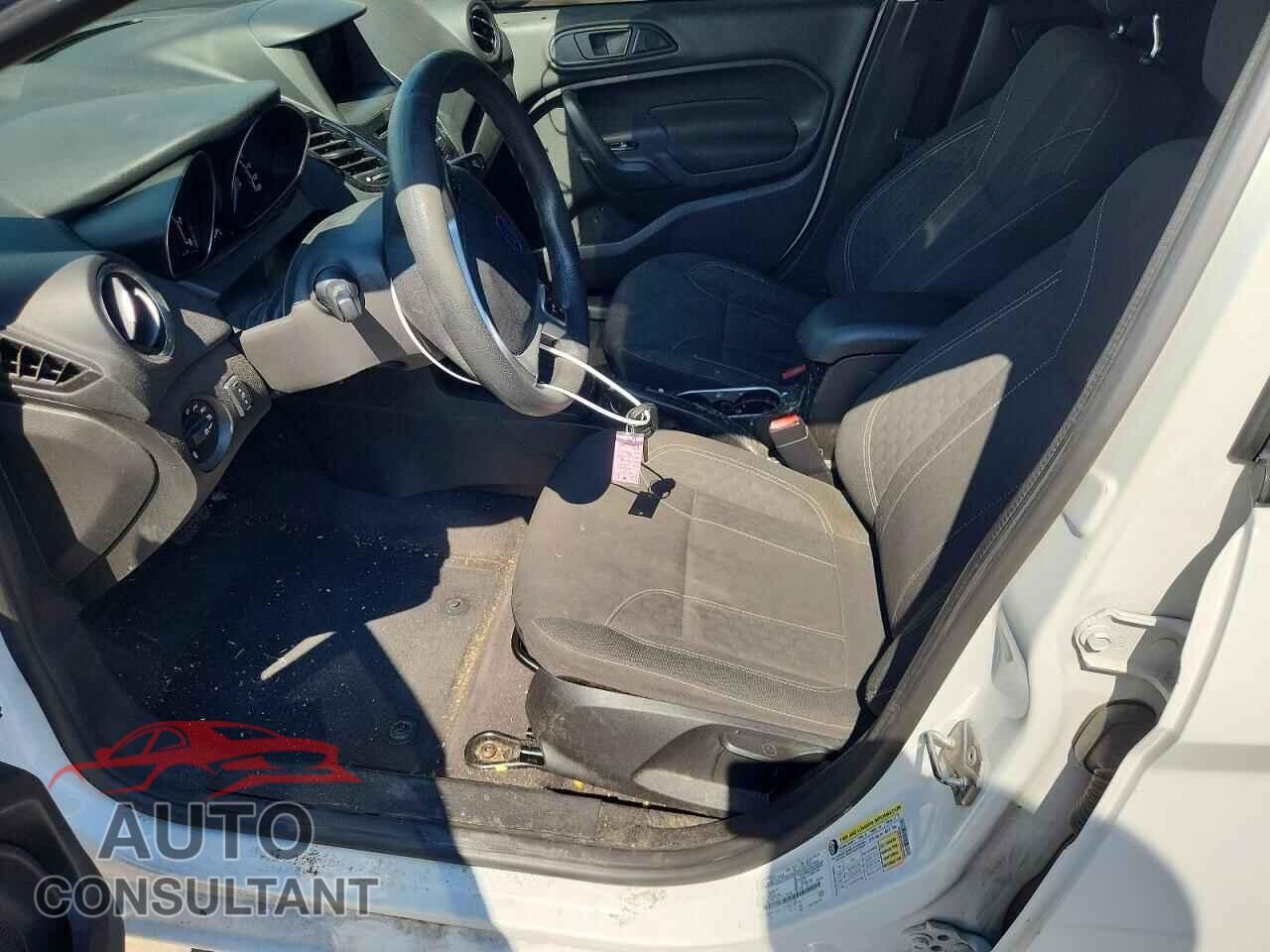 FORD FIESTA 2019 - 3FADP4EJ2KM150655