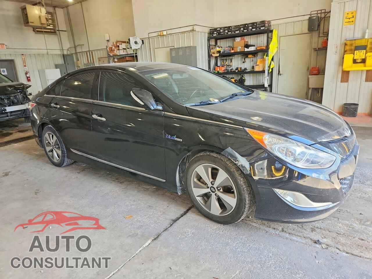 HYUNDAI SONATA 2012 - KMHEC4A43CA048298