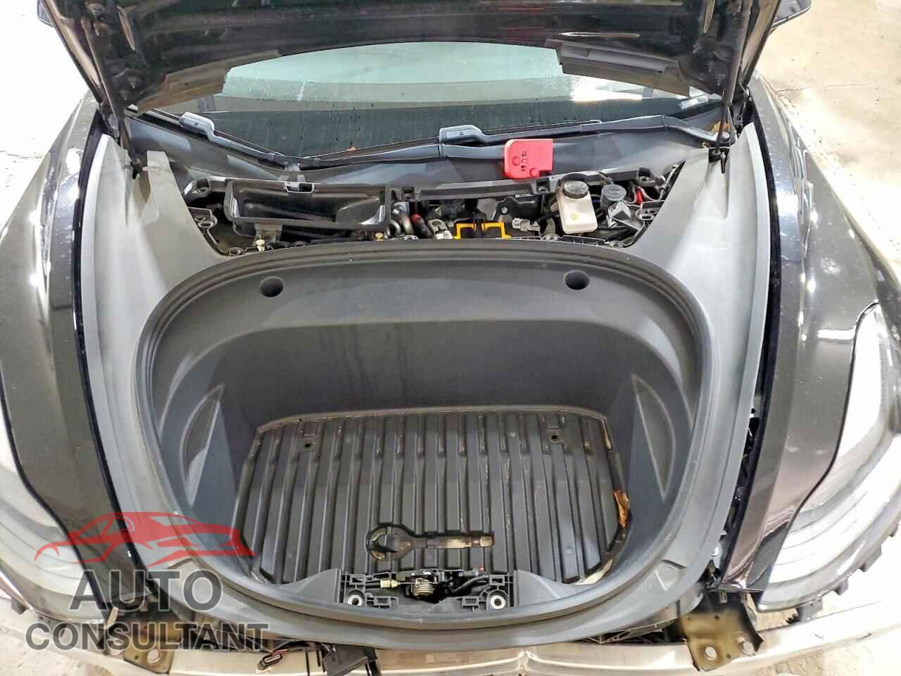 TESLA MODEL 3 2021 - 5YJ3E1EB2MF965559