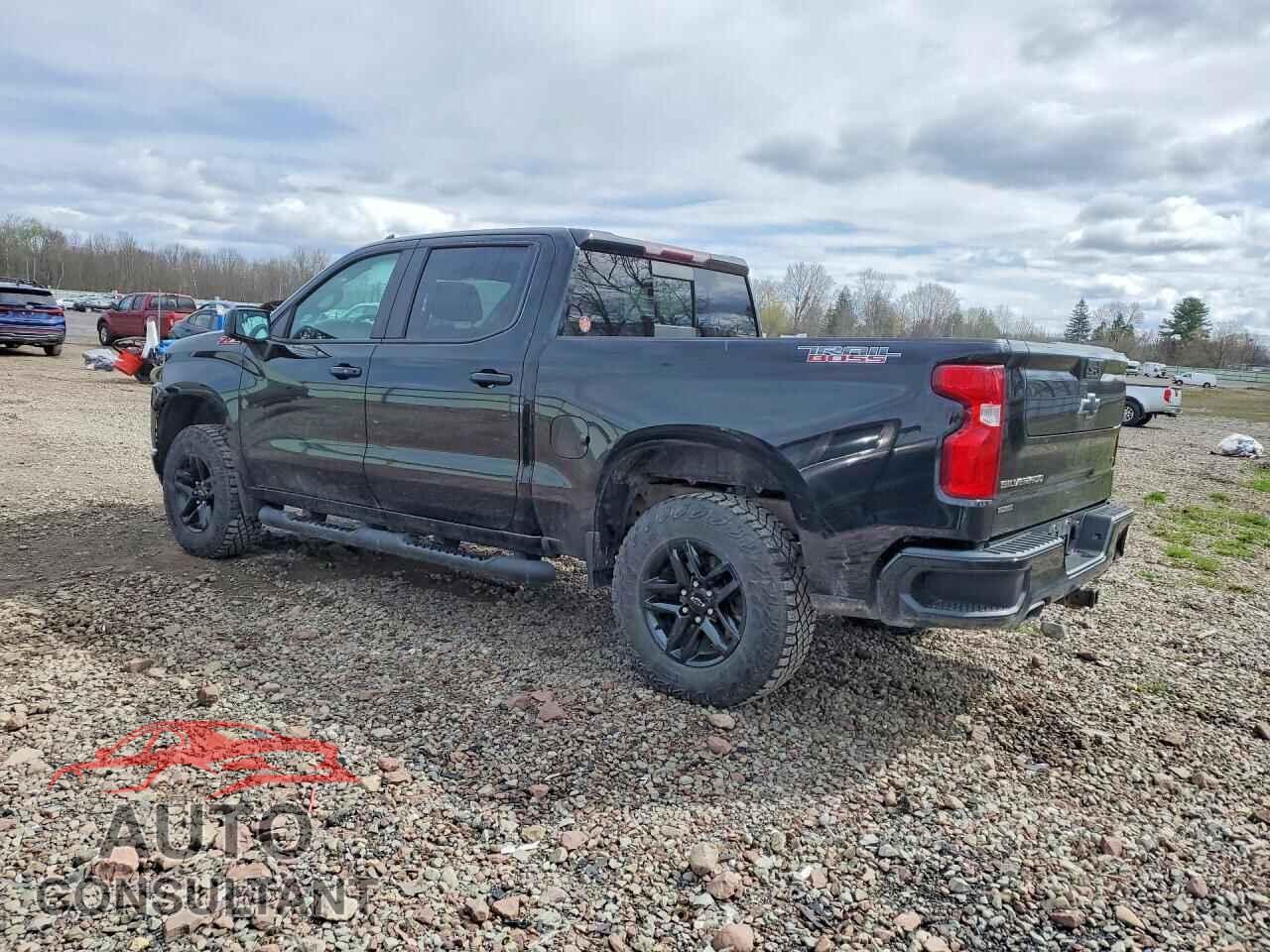 CHEVROLET SILVERADO 2021 - 1GCPYFED7MZ347364