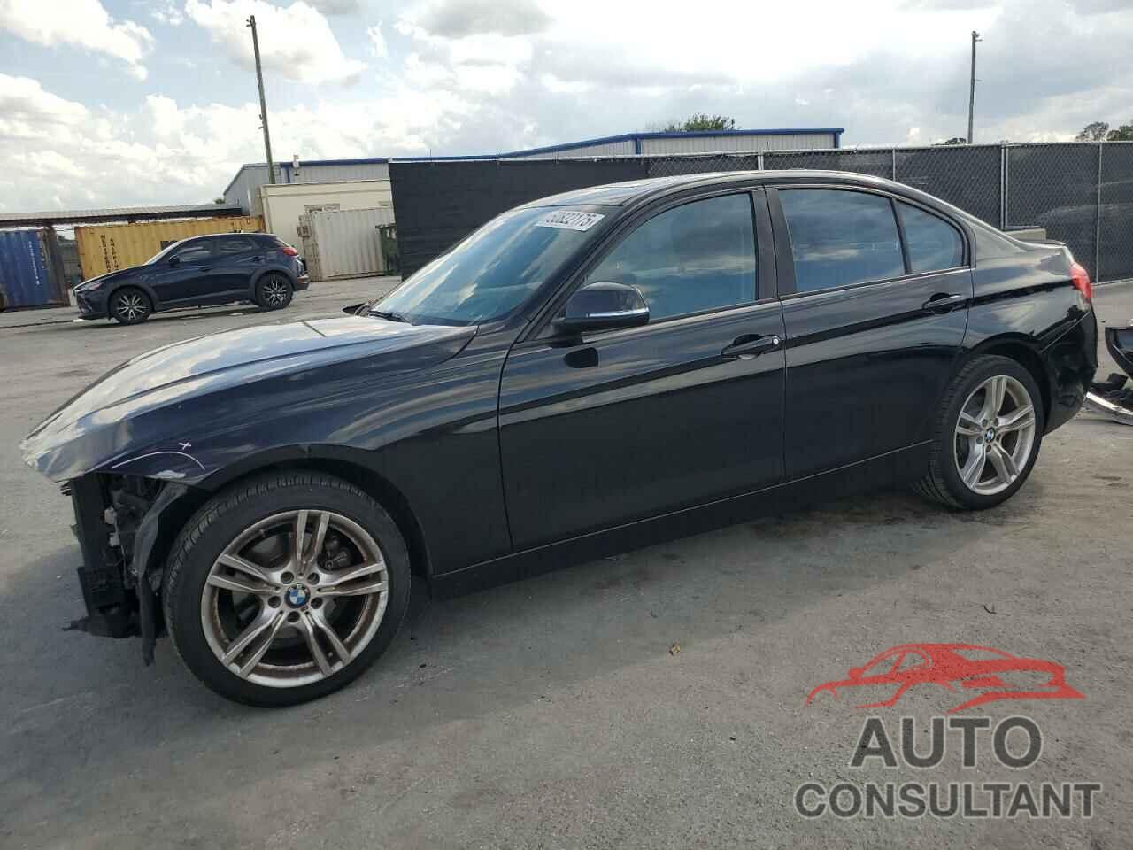 BMW 3 SERIES 2013 - WBA3C3C50DF981251