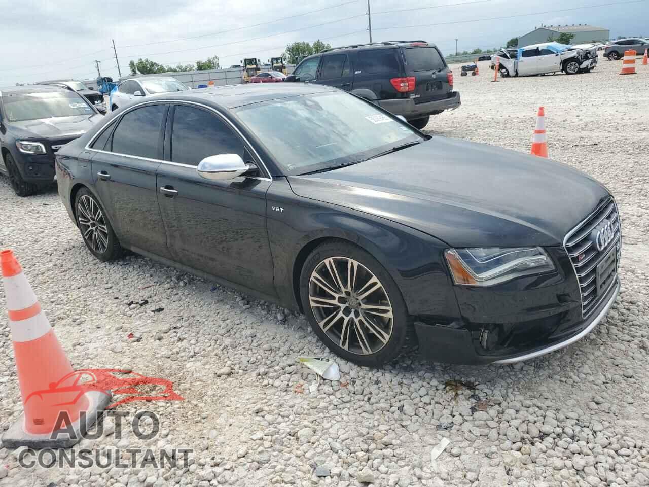 AUDI S8 2013 - WAUD2AFD9DN019583