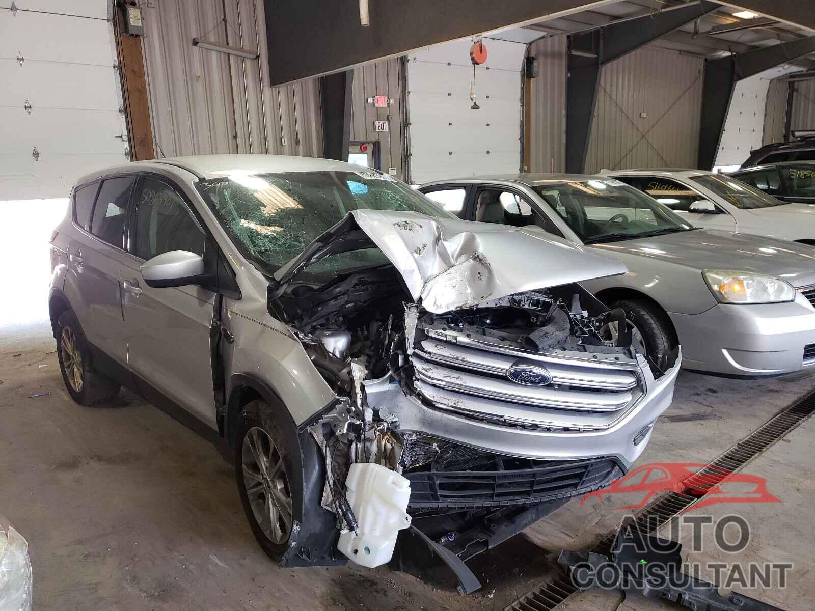 FORD ESCAPE 2017 - 1FMCU9GD3HUA78321