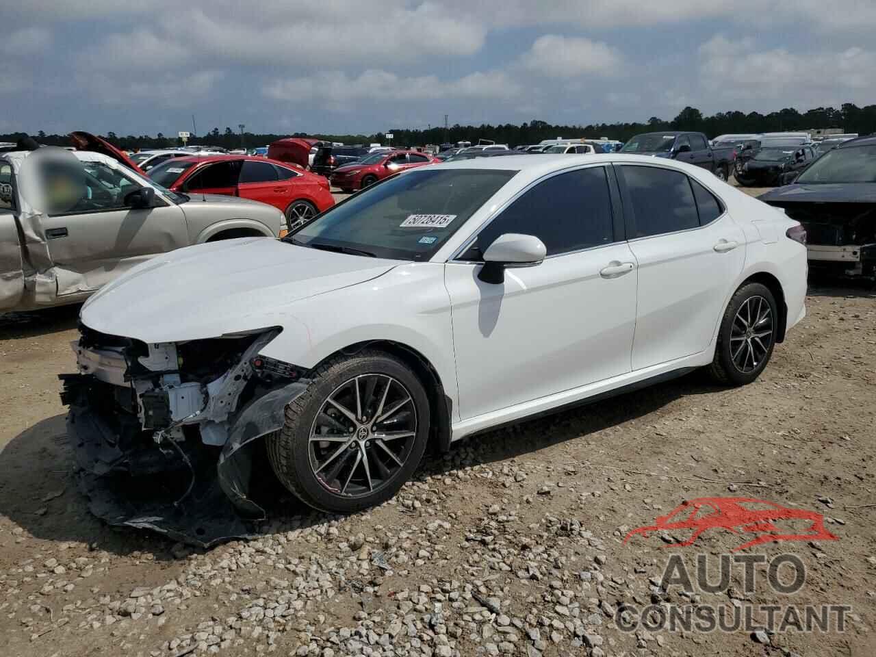 TOYOTA CAMRY 2023 - 4T1G11AKXPU767953