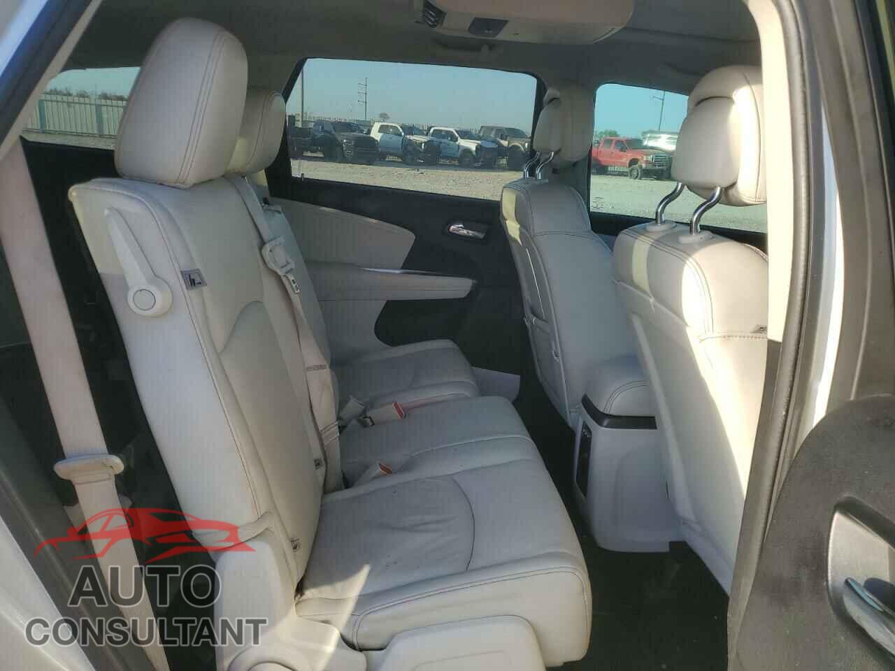DODGE JOURNEY 2013 - 3C4PDCDG6DT646082