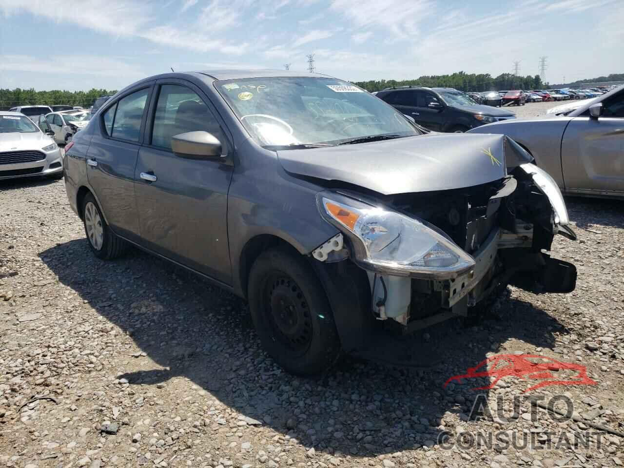 NISSAN VERSA 2017 - 3N1CN7AP5HL884120