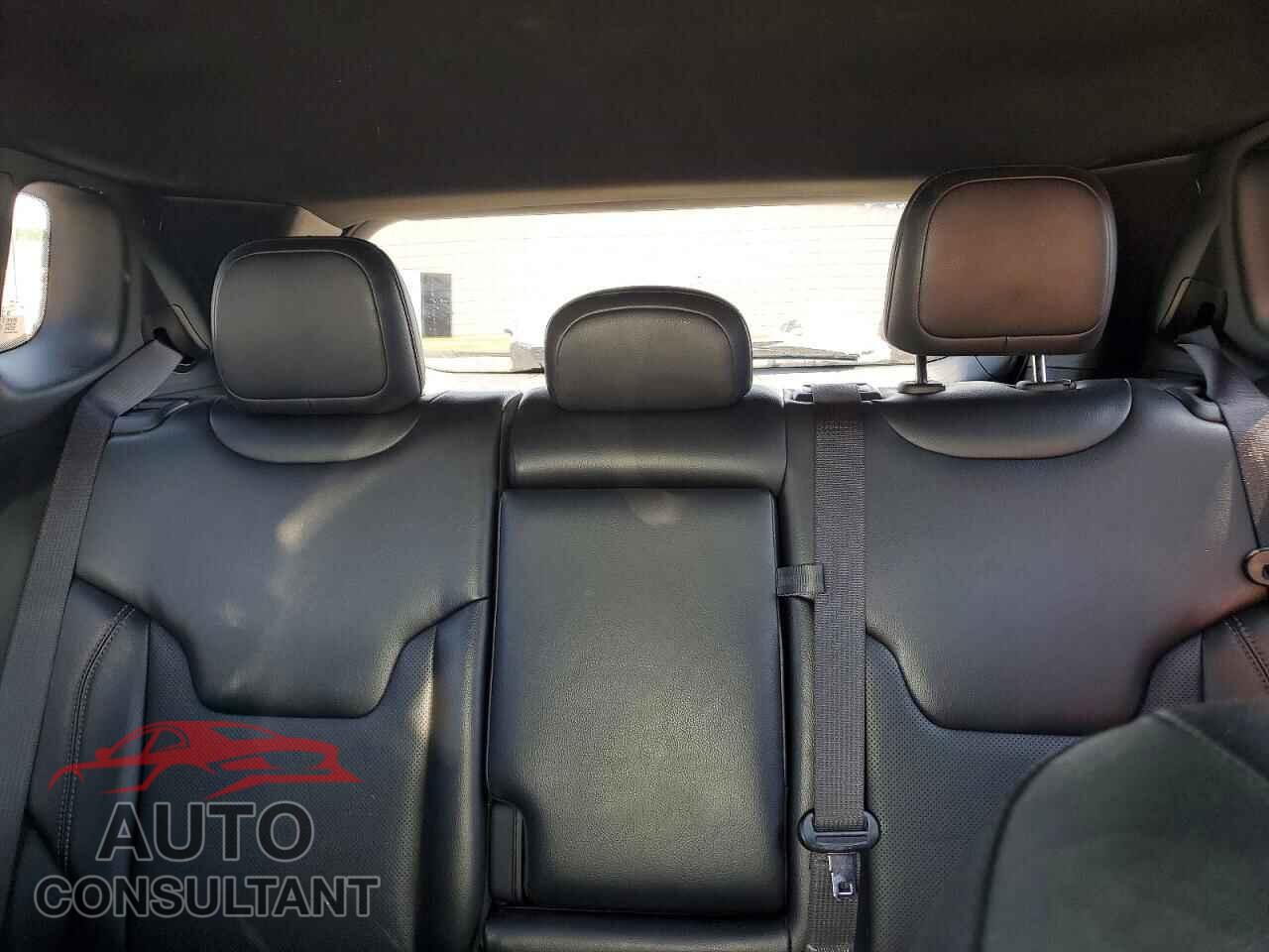 JEEP COMPASS 2023 - 3C4NJDCN2PT564747