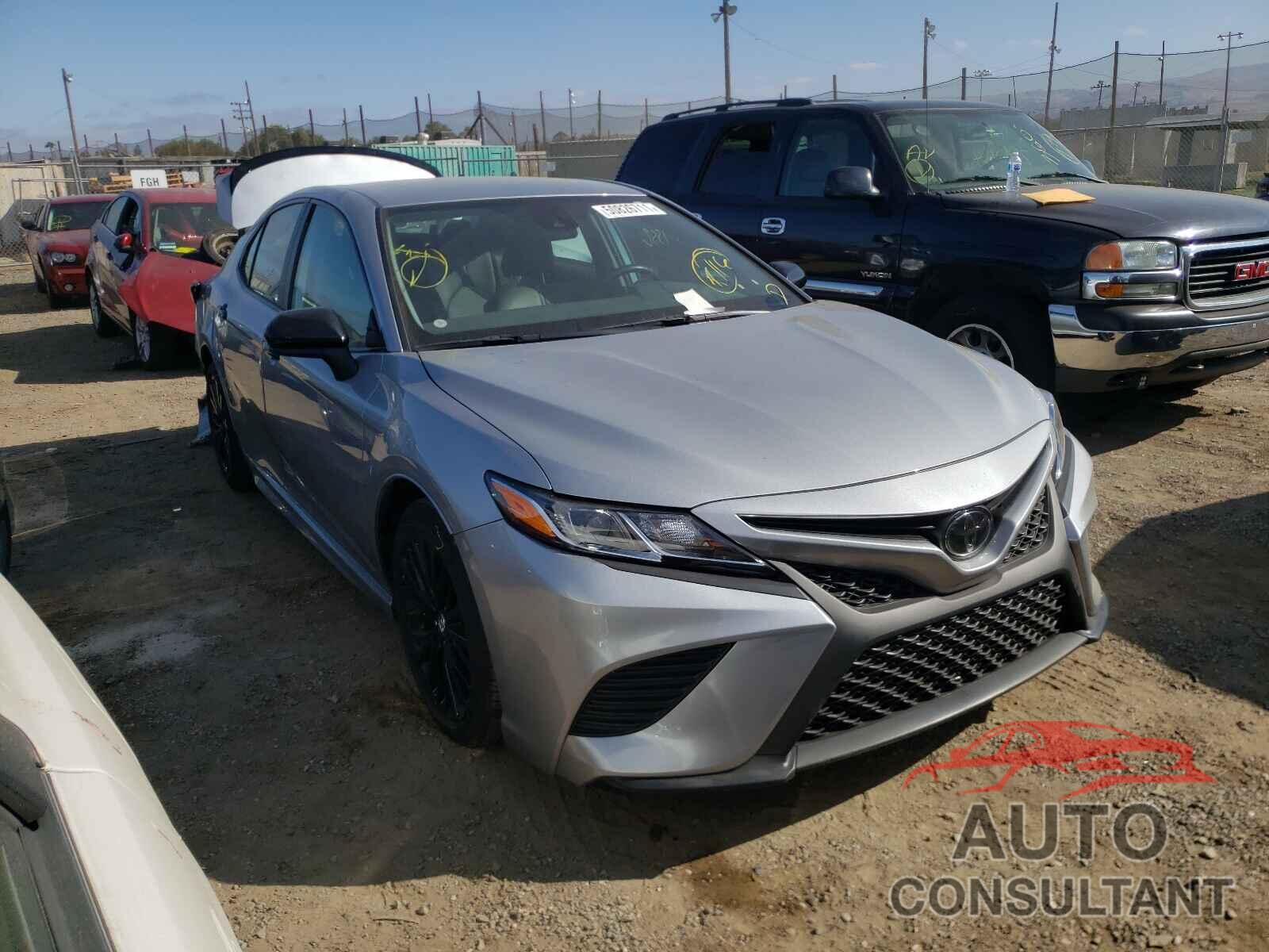 TOYOTA CAMRY 2019 - 4T1B11HK8KU232550