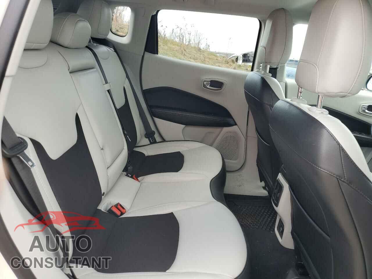 JEEP COMPASS 2020 - 3C4NJDBB6LT254652