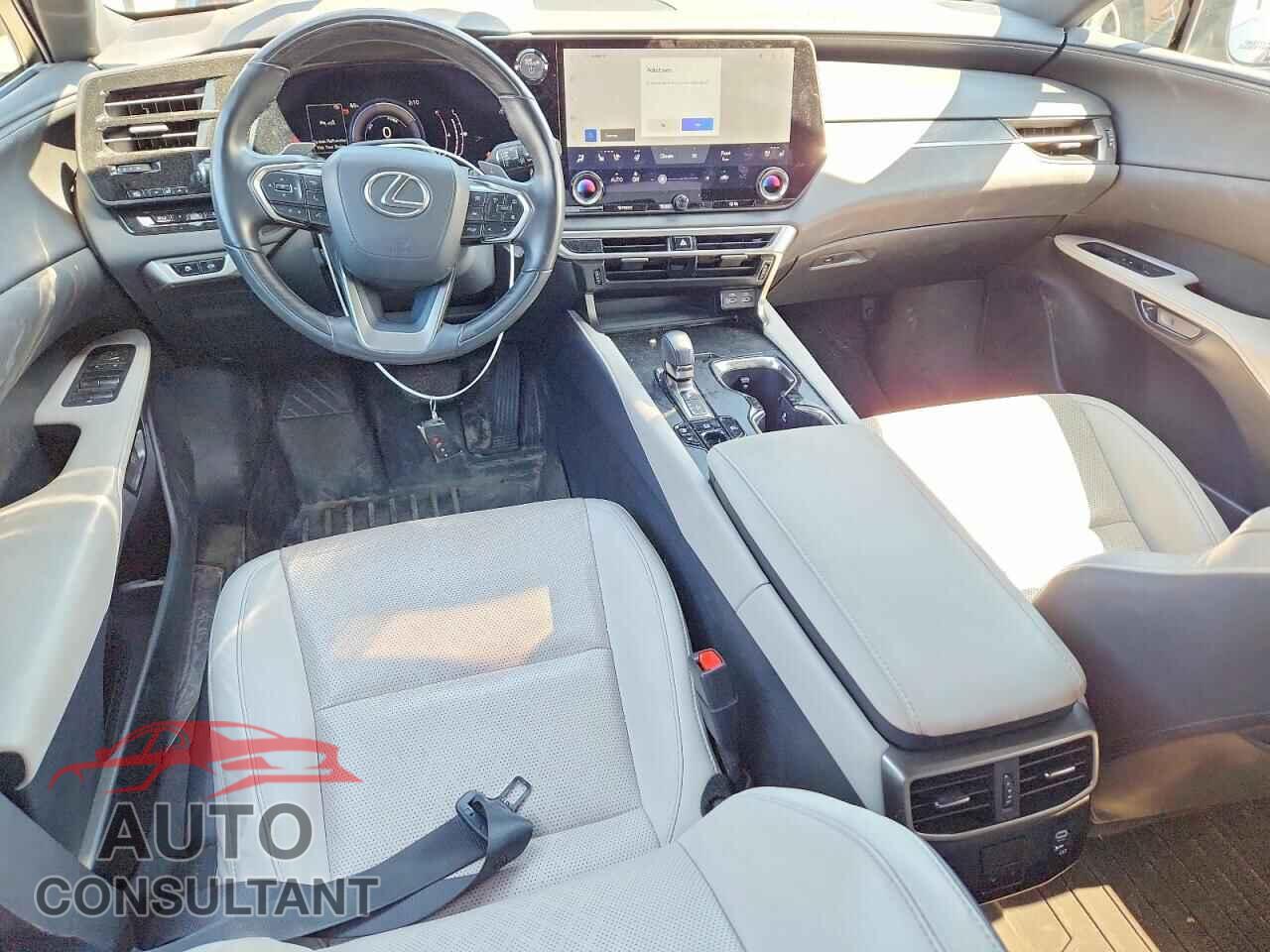 LEXUS UNKNOWN 2023 - 2T2BBMCA6PC017105