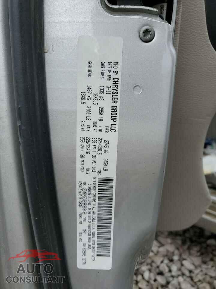 DODGE CARAVAN 2011 - 2D4RN5DG6BR693469