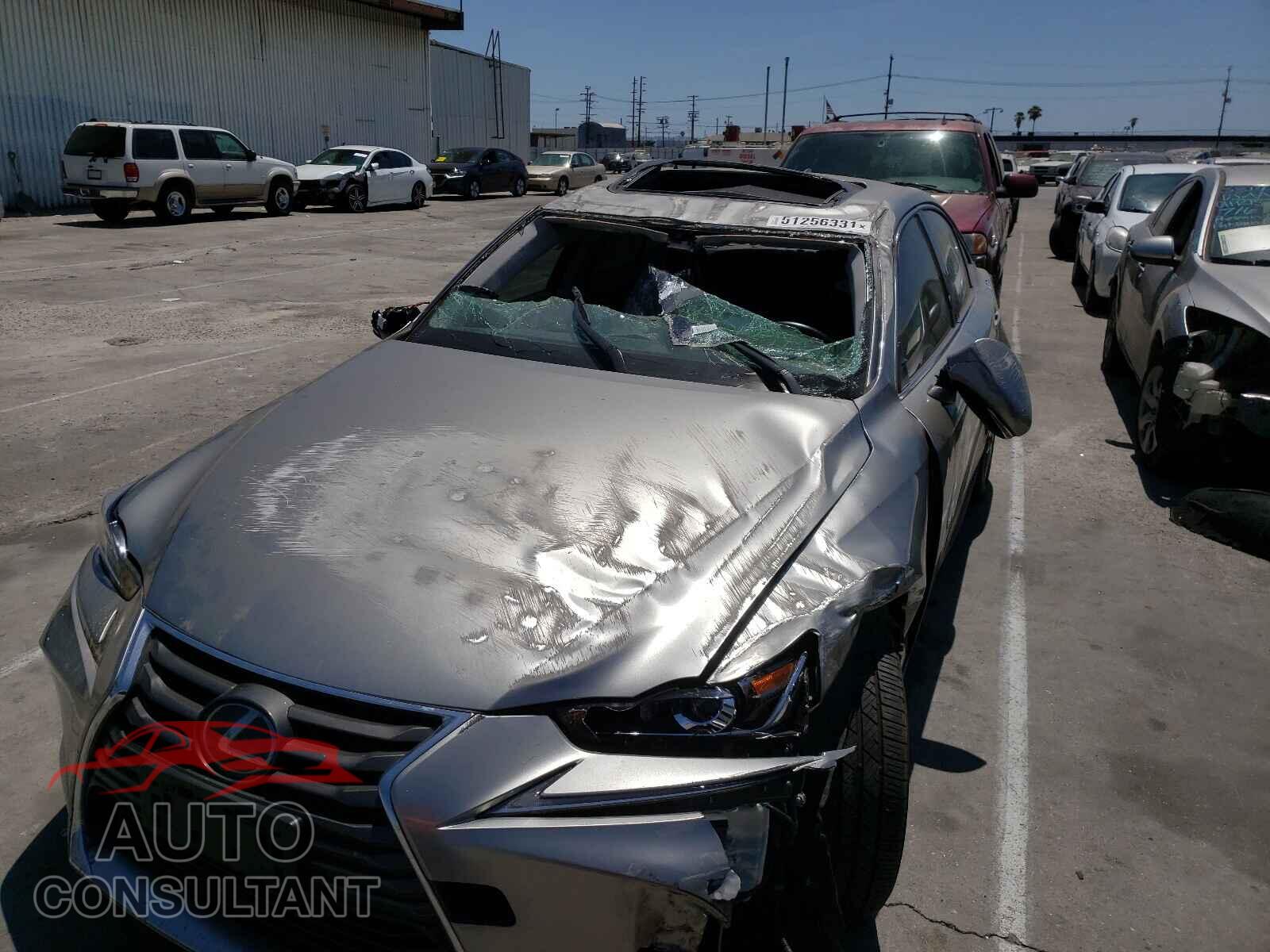LEXUS IS 2020 - JTHAA1D28L5102638