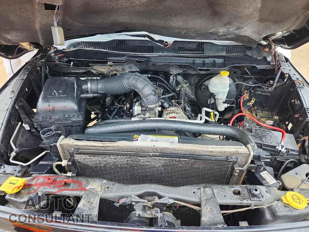 DODGE RAM 1500 2012 - 1C6RD6MT3CS243143
