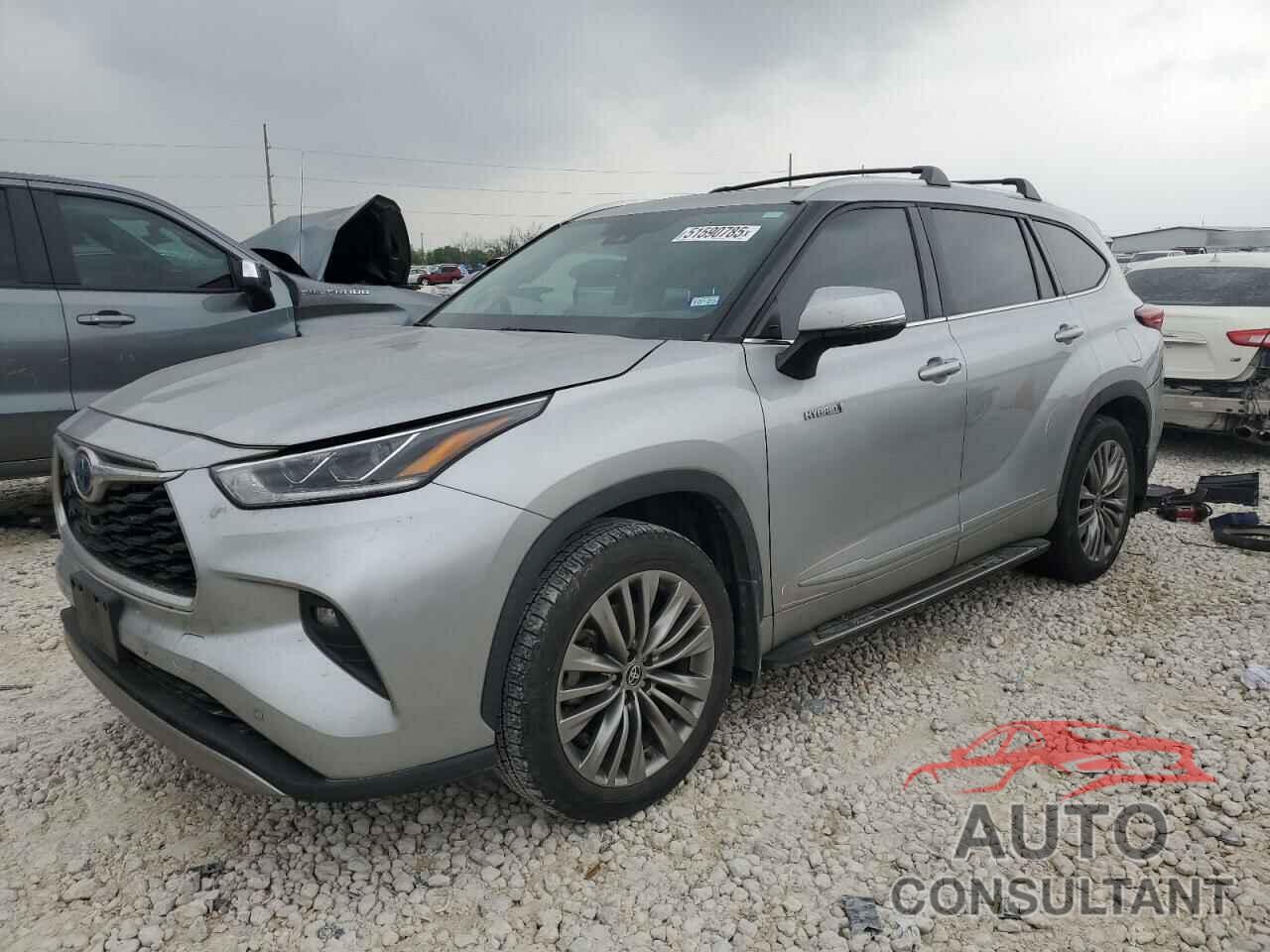 TOYOTA HIGHLANDER 2021 - 5TDFARAH5MS004936